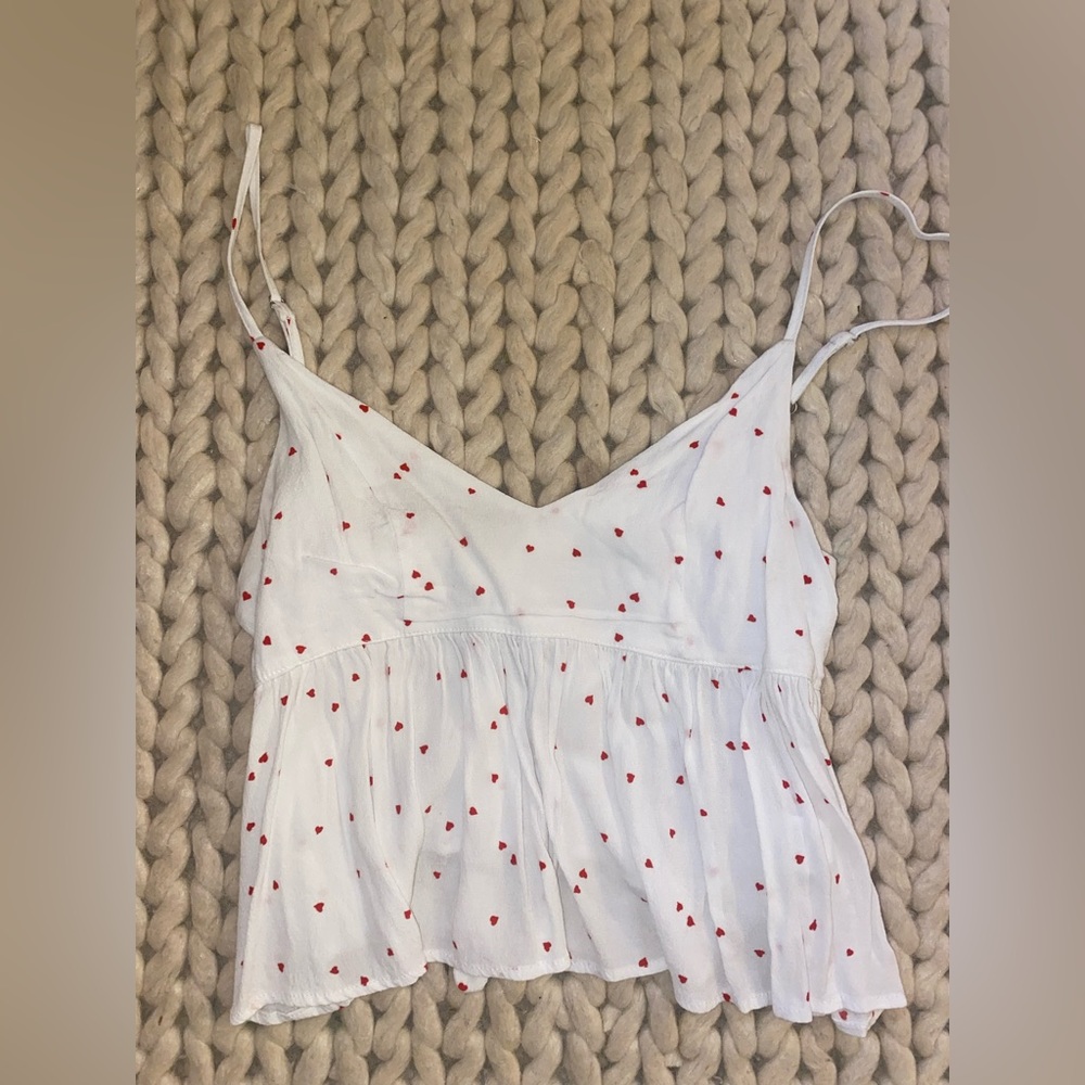 Super cute heart crop top